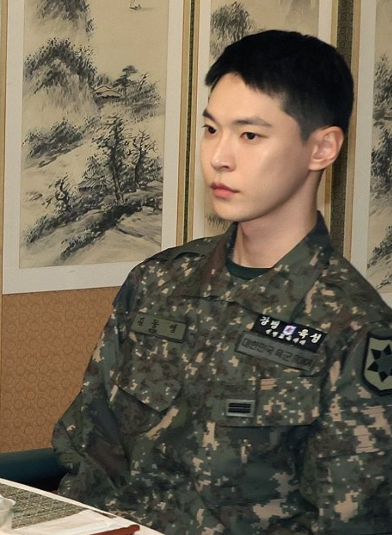 Feb_collector's tweet photo. 강모연이 되,,,,,,,,,,,,,,,, https://t.co/y0nbkXq5T9