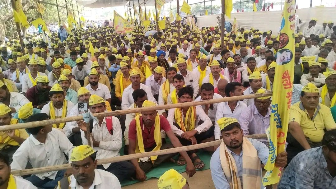8वें दिन भी दीपक बोन्हाडे का आमरण अनशन जारी मुंबई (महाराष्ट्र) |
shepherdtimesin.blogspot.com/2026/03/8.html
#Dhangar #maharashtra