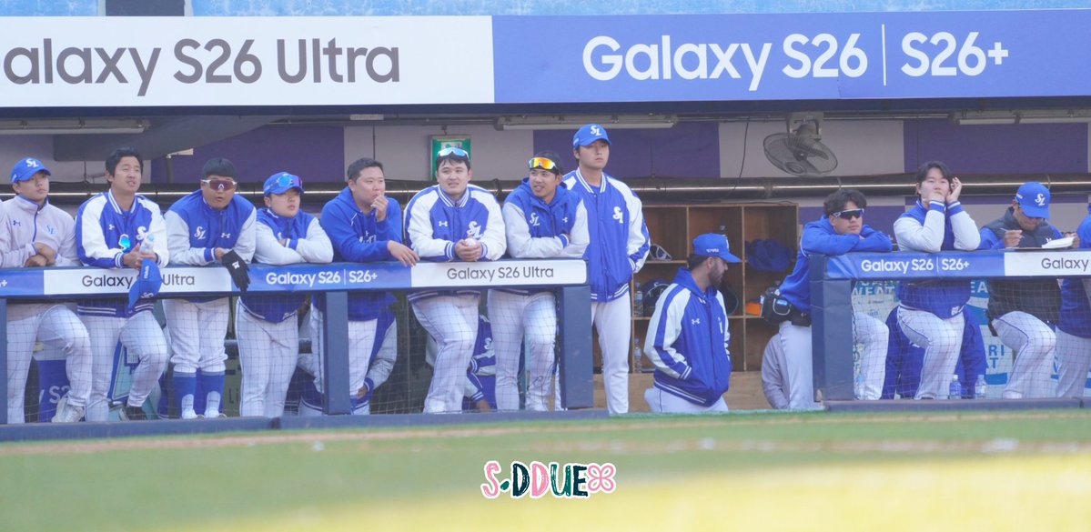 스뜌ꕤ tweet media