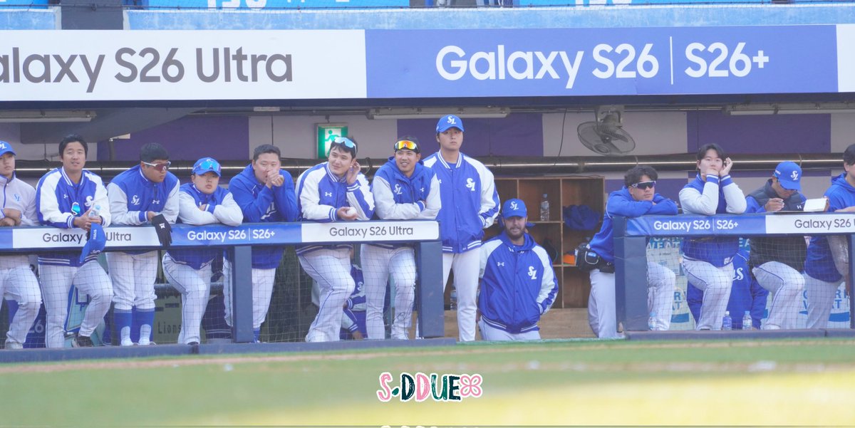 스뜌ꕤ tweet media