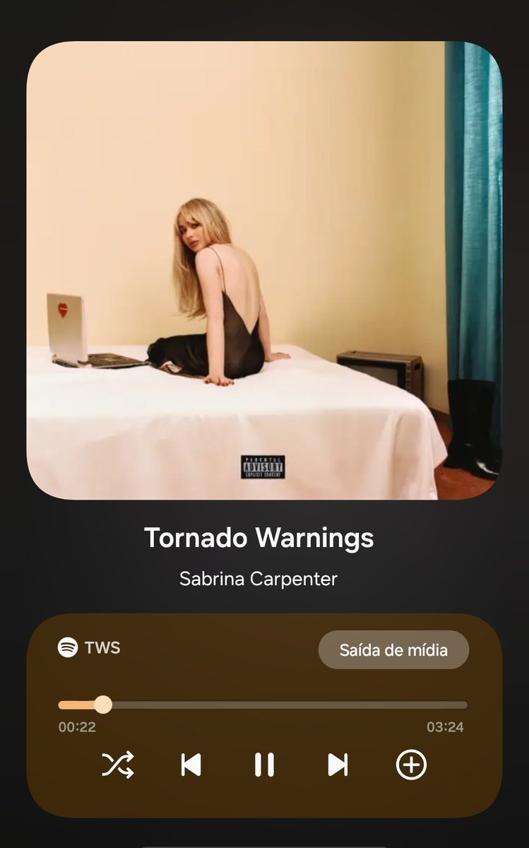 acervo taybrina tweet media