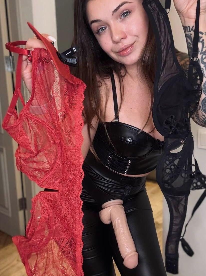 🖤𝓠𝓾𝓮𝓮𝓷 💕𝓫𝓮𝓵𝓵𝓪 🌷 tweet media