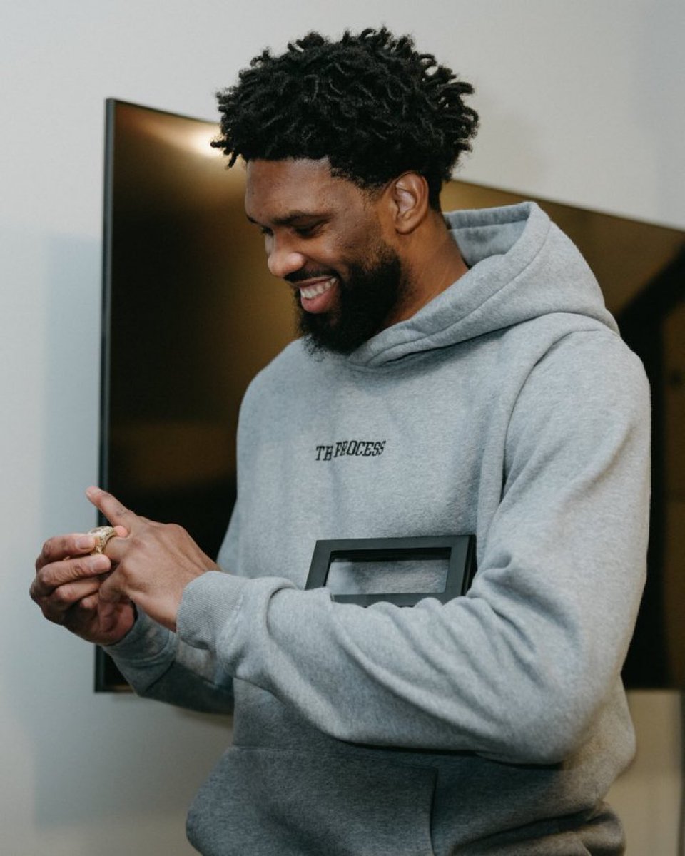 رائد tweet media