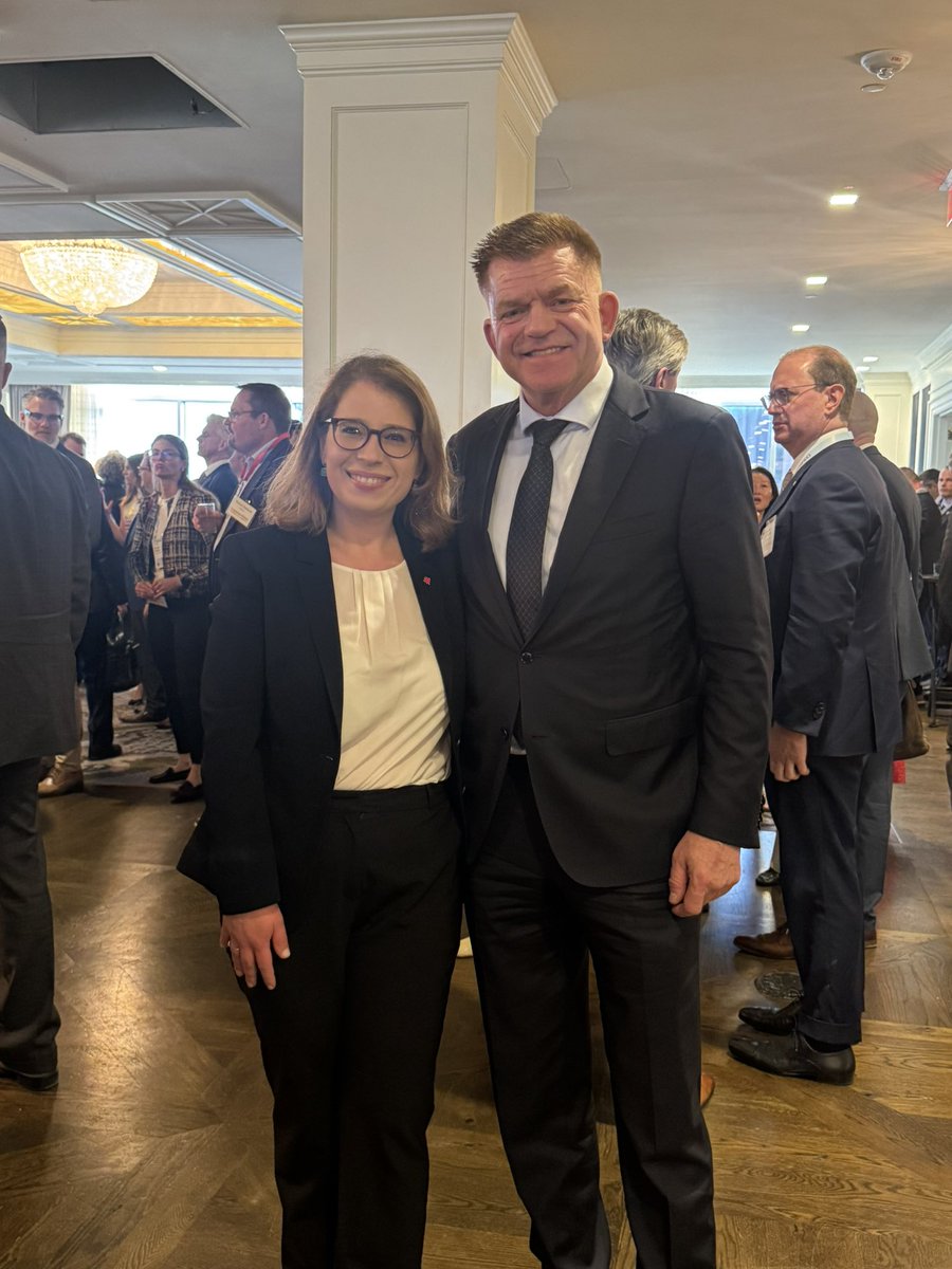 Erveina Gosalci tweet media