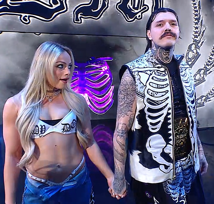 Pro Wrestling Divas tweet media