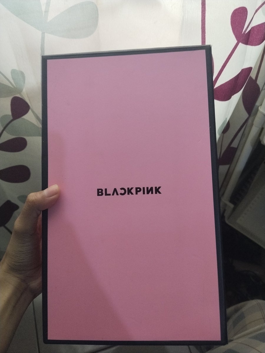 suga'swife tweet media