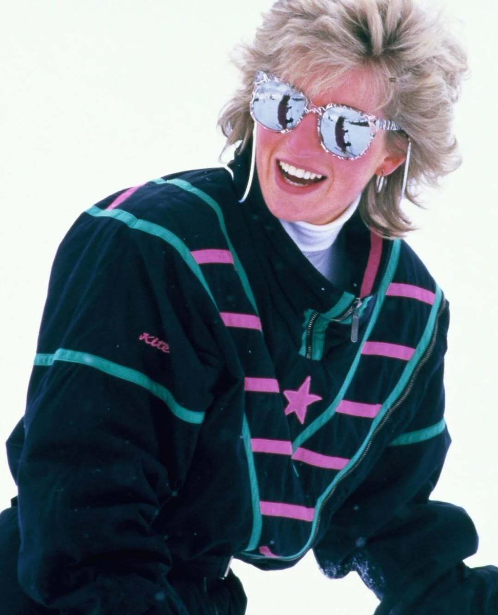 Rogue Fashion tweet media