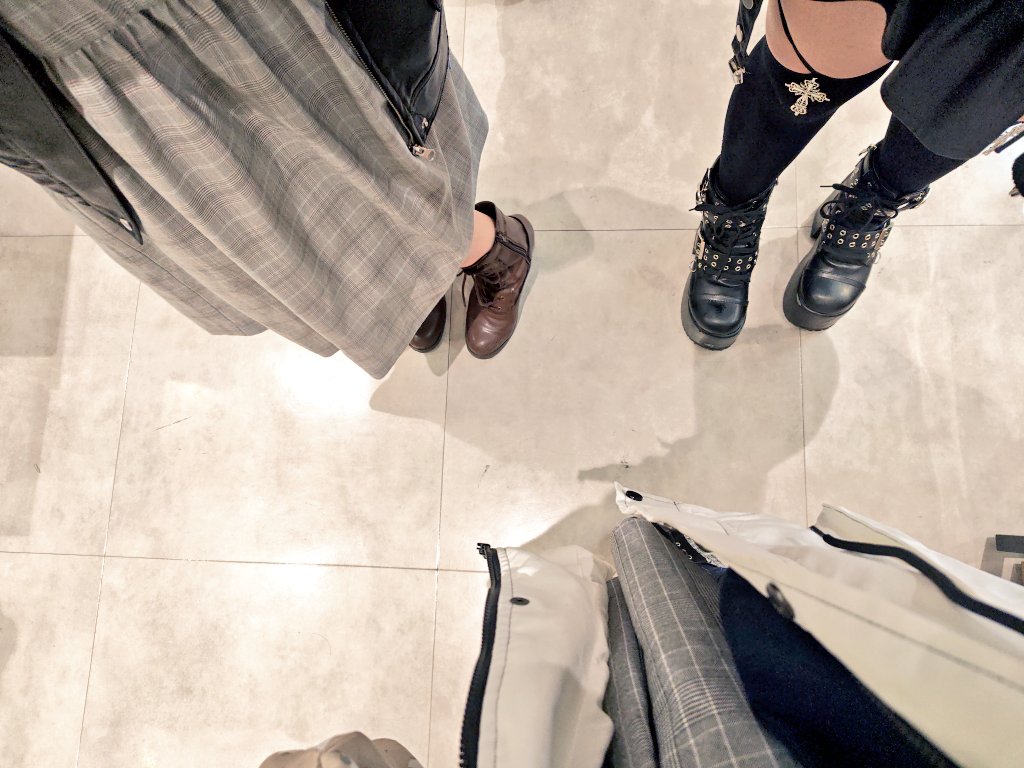 ウェイト tweet media