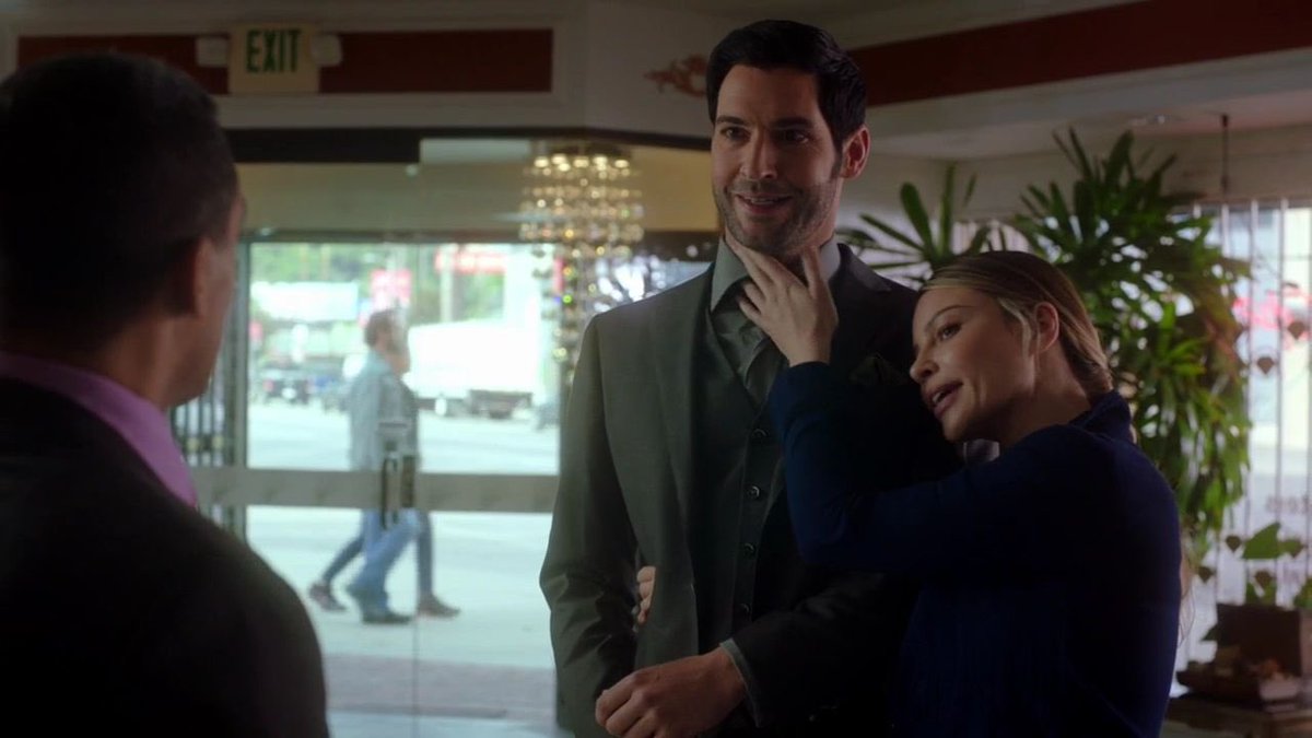 deckerstar daily tweet media