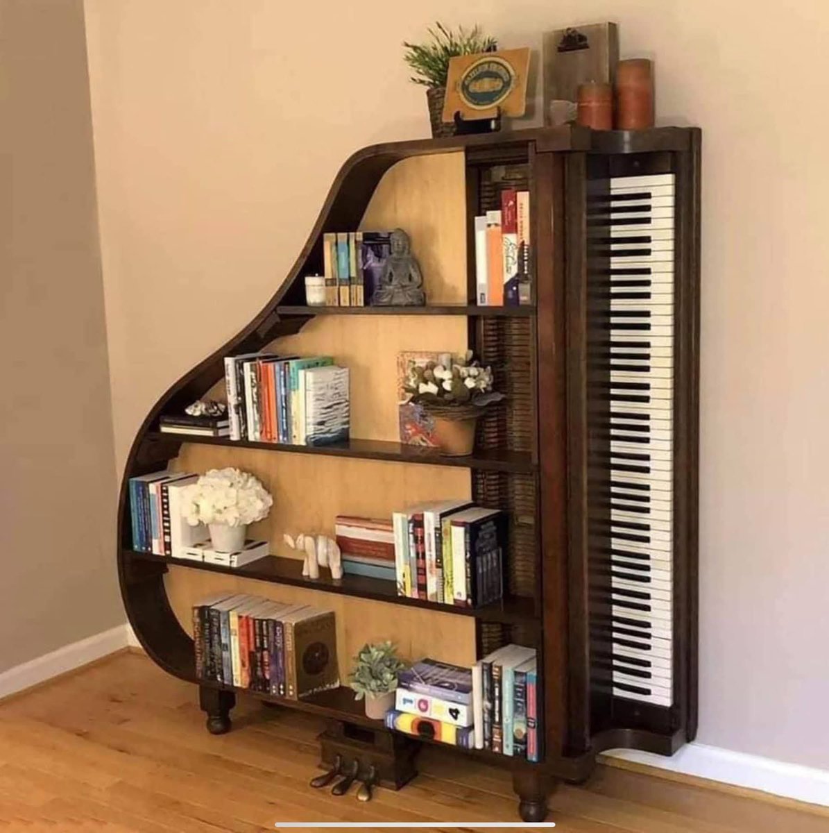 thisnotme tweet media