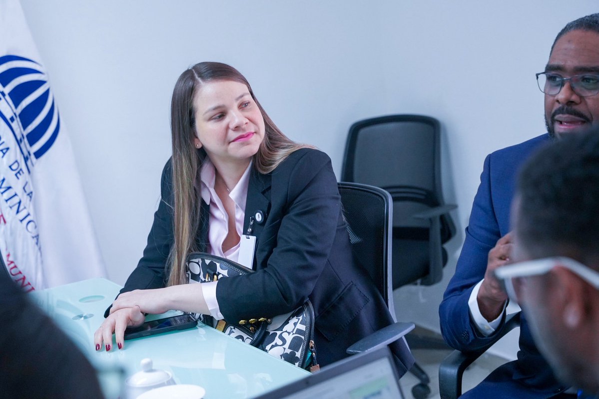 Centros Tecnológicos Comunitarios tweet media