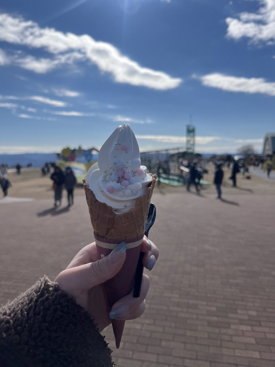 ロータスクラブ【公式】 tweet media