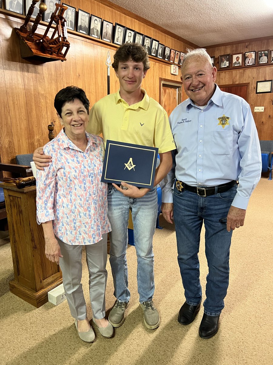 CajunAsian tweet media