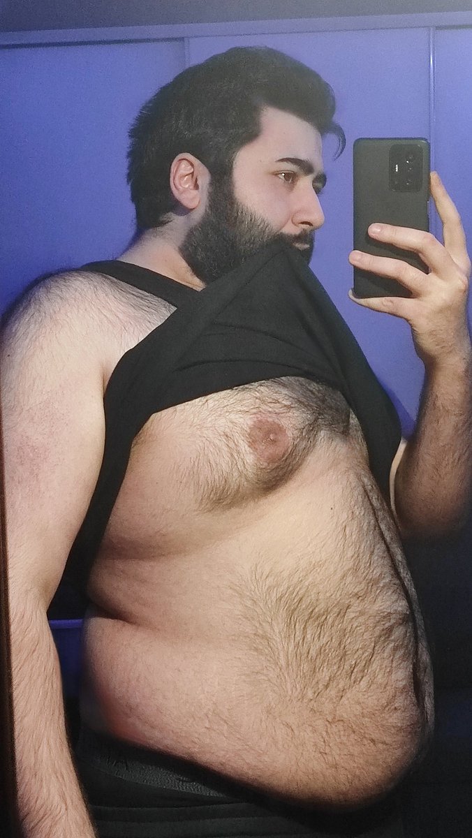 MikaLwoke tweet media