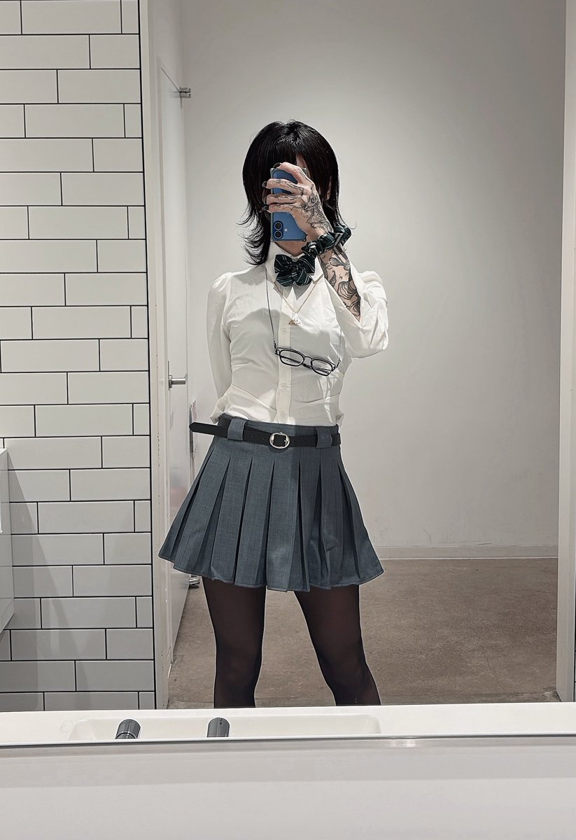 紫苑花エト tweet media