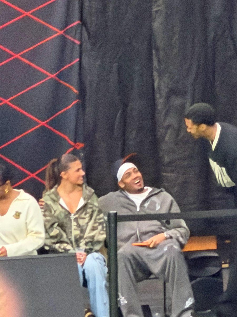 Calissi✨🤍 tweet media