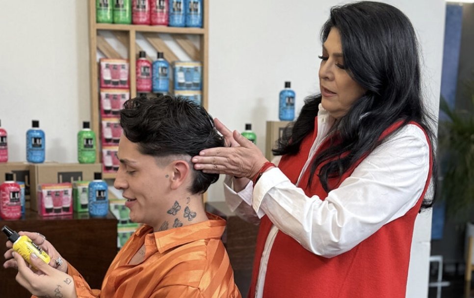 Valen_ruffera's tweet image. Quisiera ser kunno para que Victoria me peine!❤️🧡