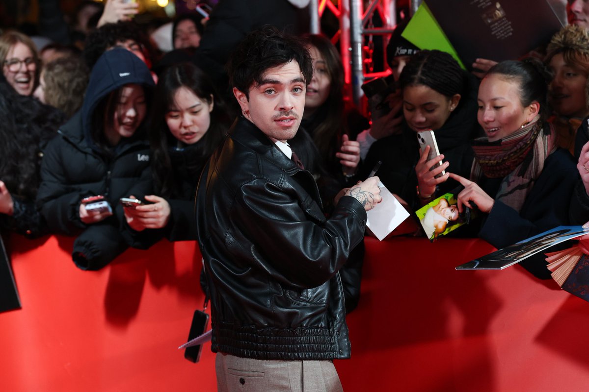 NATALiE LImE tweet media