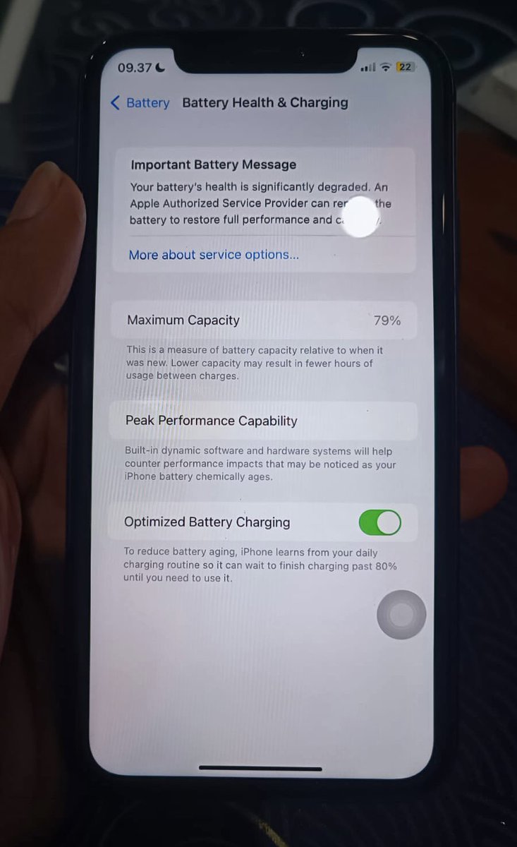 ◠‿◠ tweet media