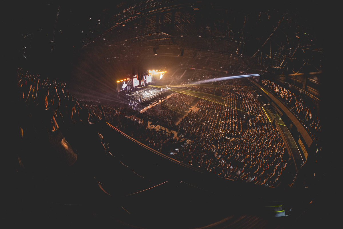 go!go!vanillas tweet media