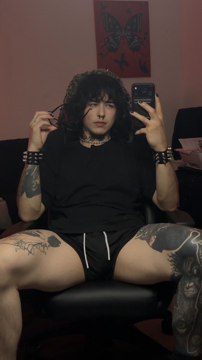 Bragoxx0 tweet media