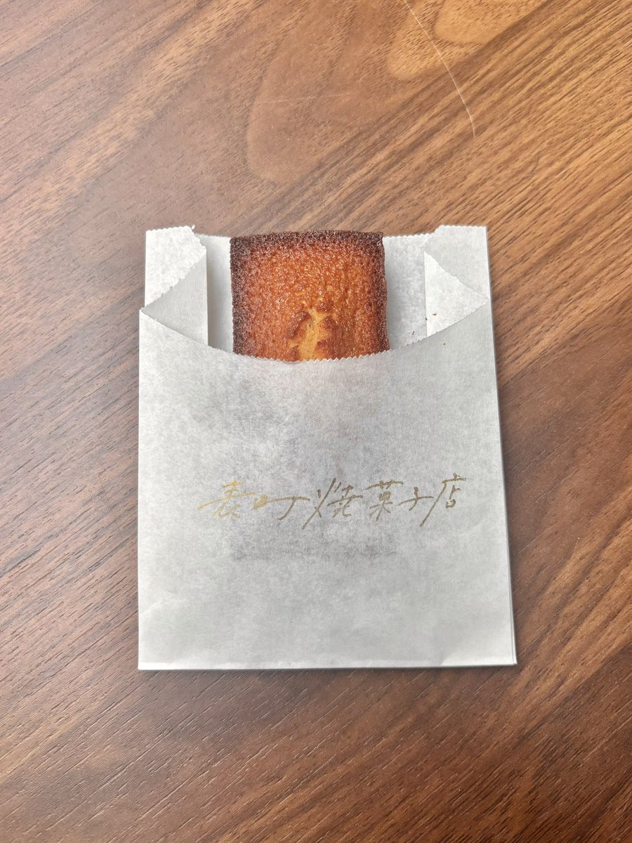 まかろん tweet media