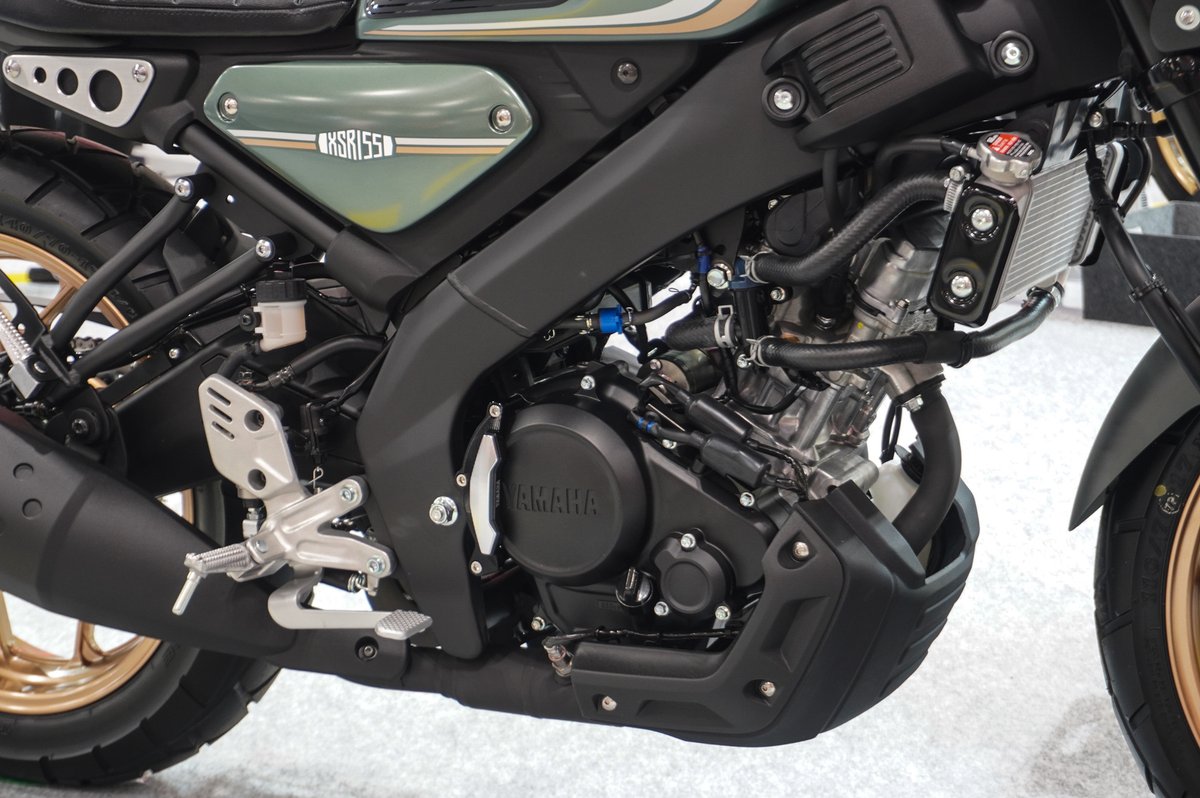 responsejp's tweet image. 「ついに国内販売か！」高速も走れる155ccの新型ネオレトロ、ヤマハ『XSR155』に「価格と維持費でアリかも」とSNSも注目！
response.jp/article/2026/0…

#バイク #新型車 #ヤマハ #大阪モーターサイクルショー #口コミ記事