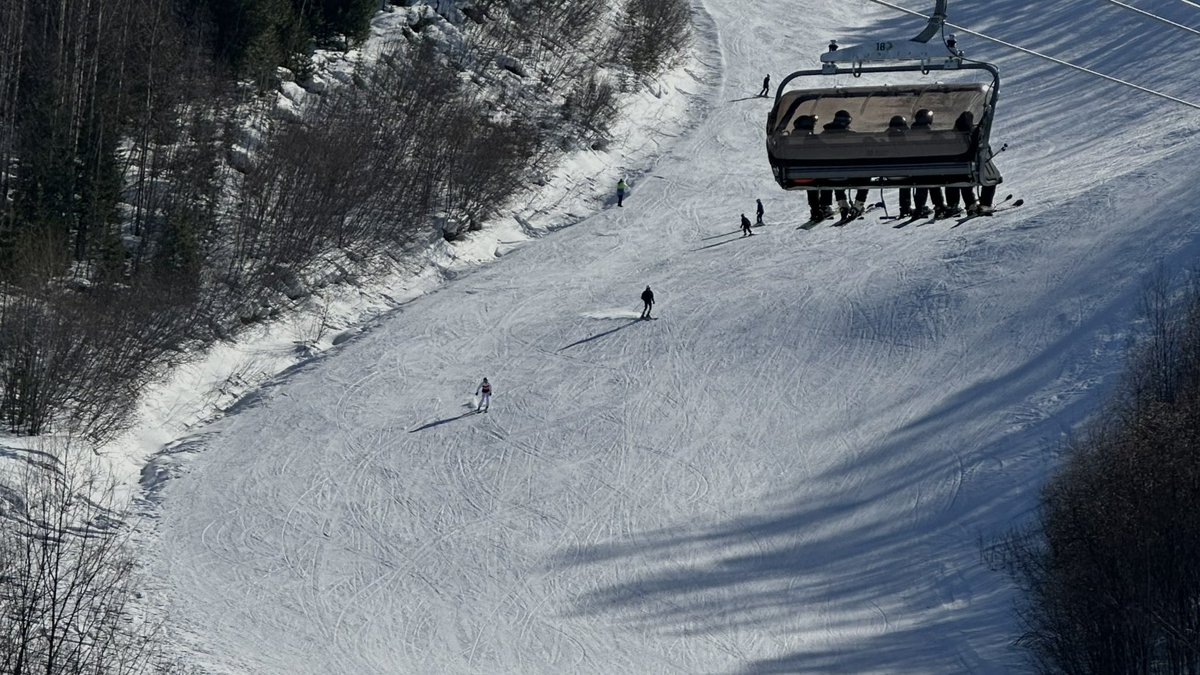 struggling on the slopes so my future kids can grow up with a cool snowboarding mom