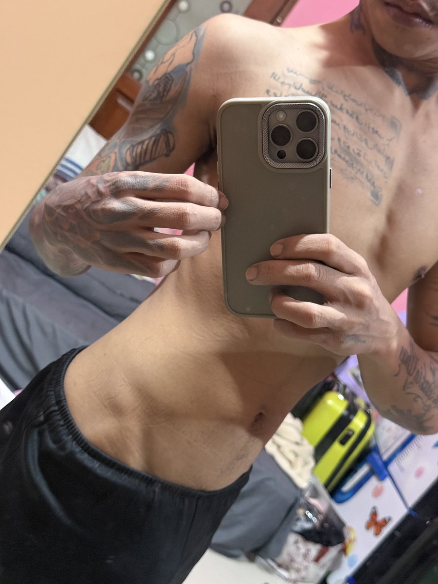 Botslim29 tweet media