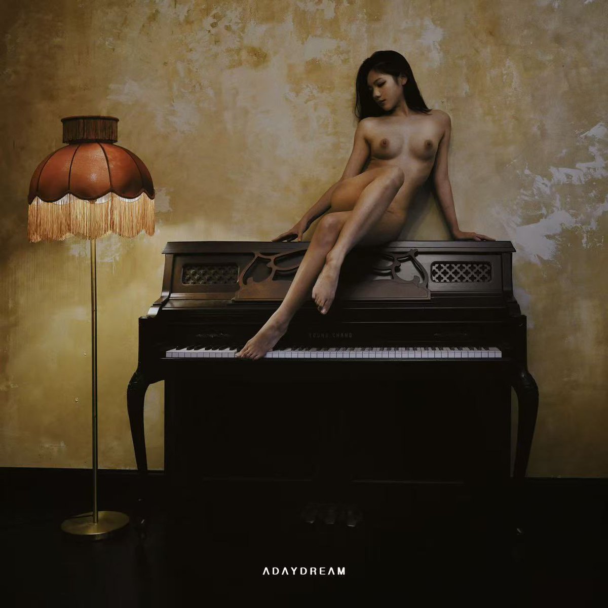 Adaydream tweet media