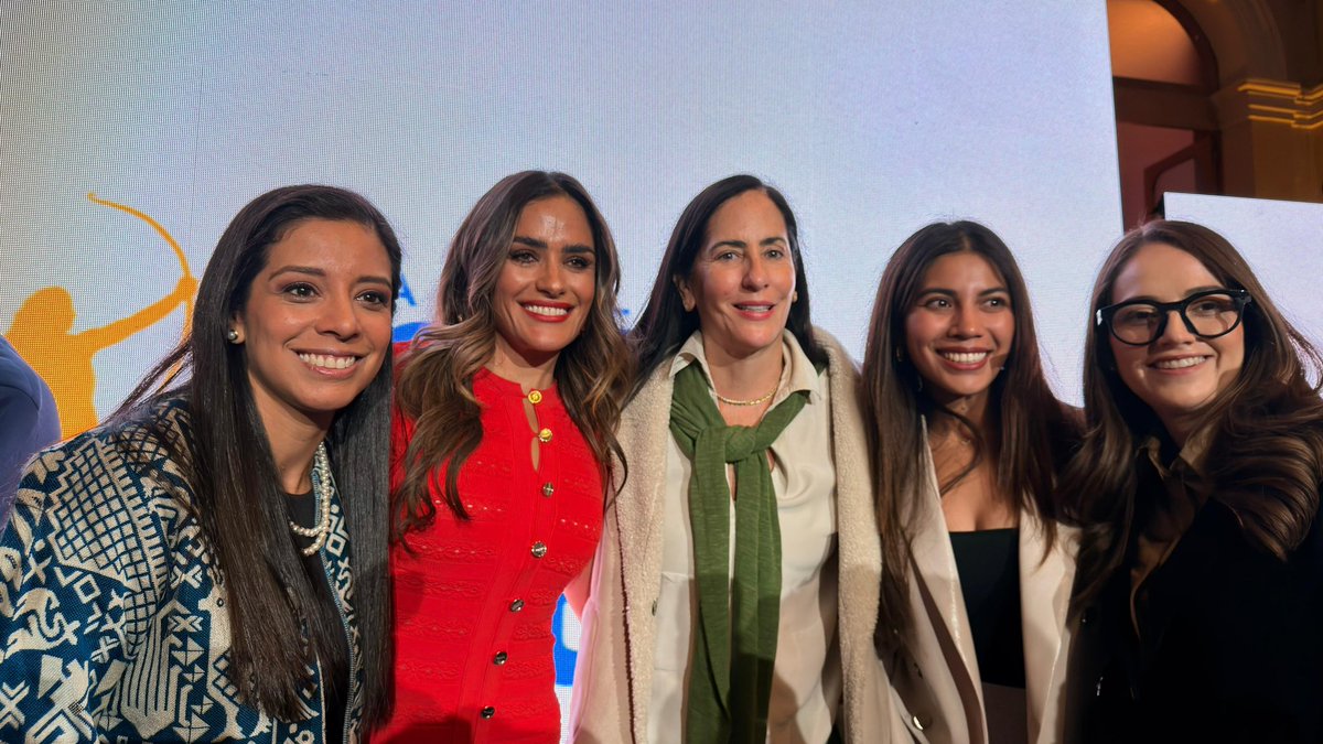 Lía Limón tweet media