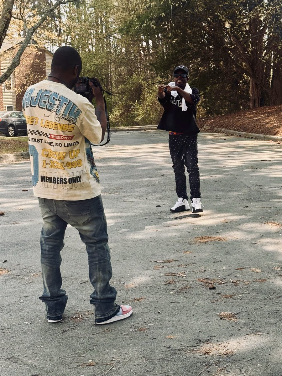 SuccaFreeDaloc tweet media