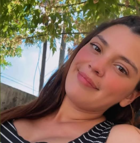 Evelin Micaela Torrilla tiene 28 años, desapareció el 21/3/26 en Paso del Rey, Moreno, provincia de Buenos Aires. Evelin está embarazada de 5 meses. Estatura 1,70. Avisar #Urgente al☎️237-4636249 (Comisaría 5°), o 911 

#PasoDelRey #Moreno #BuenosAires