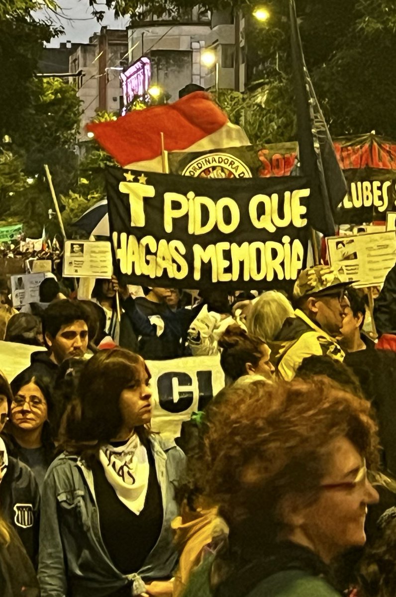 mmilicat's tweet photo. En las tribunas también faltan 30.000.

Por un país con mucha más memoria, más verdad y más justicia. 

A 50 años del golpe militar que la única frase que se escuche hoy sea NUNCA MÁS. https://t.co/7fT1tAGZS9