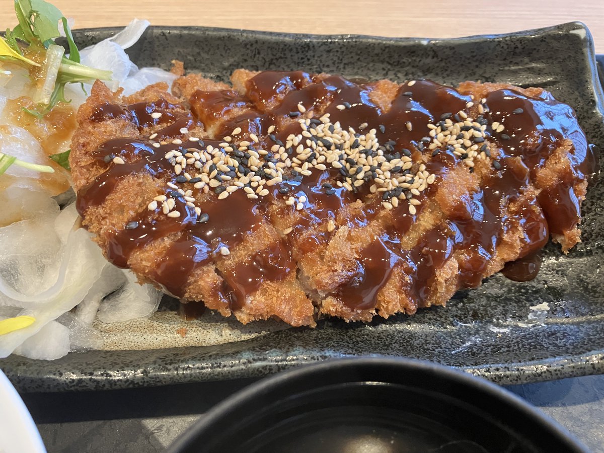 リーリヤスキー(Liliyasky) tweet media