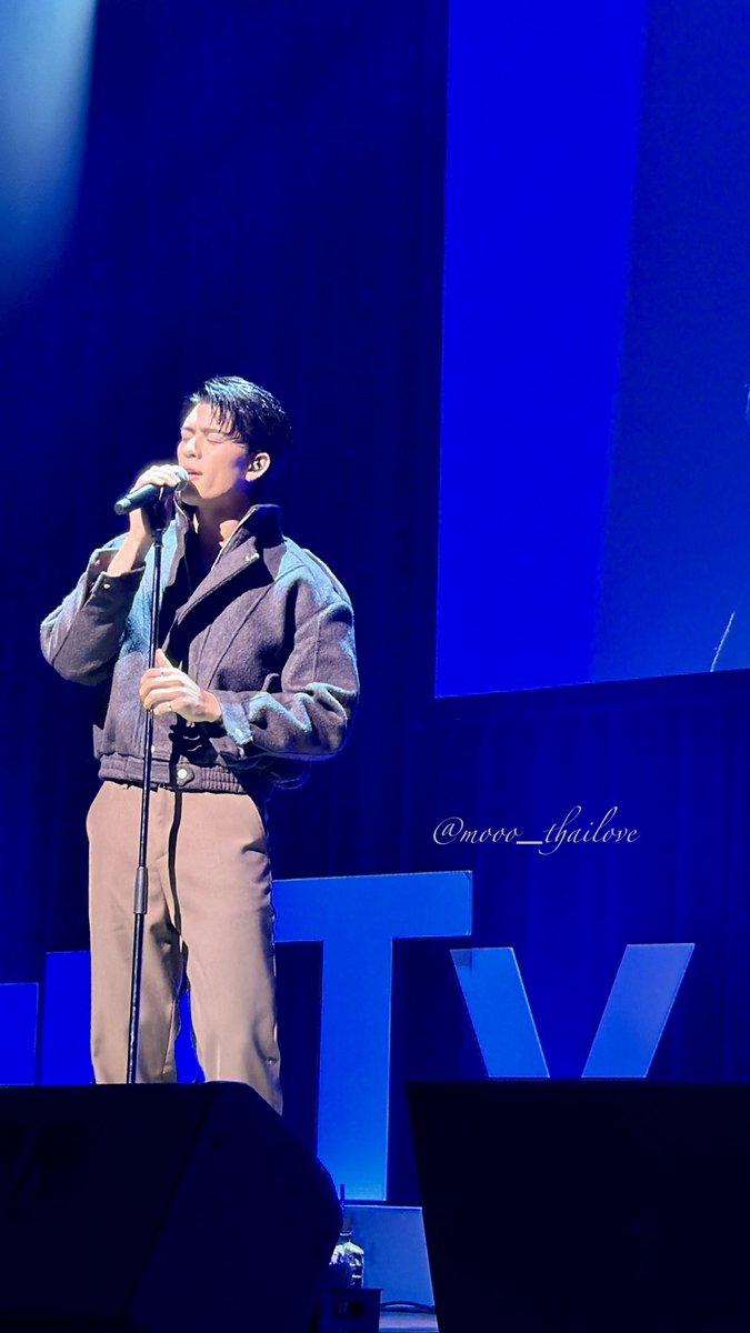 そのマイクスタンドになりたい🥺

JOSSGAWIN 1ST TIME IN TOKYO 
#JGFANDAY30XTOKYO
#JossWayar