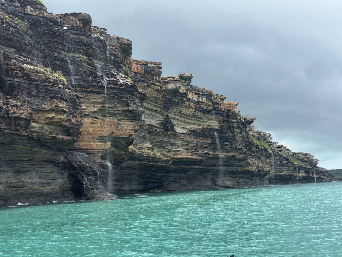 galumay's tweet image. The waterfalls are epic after the rain from the brush with whirly Narelle. #boatlife
