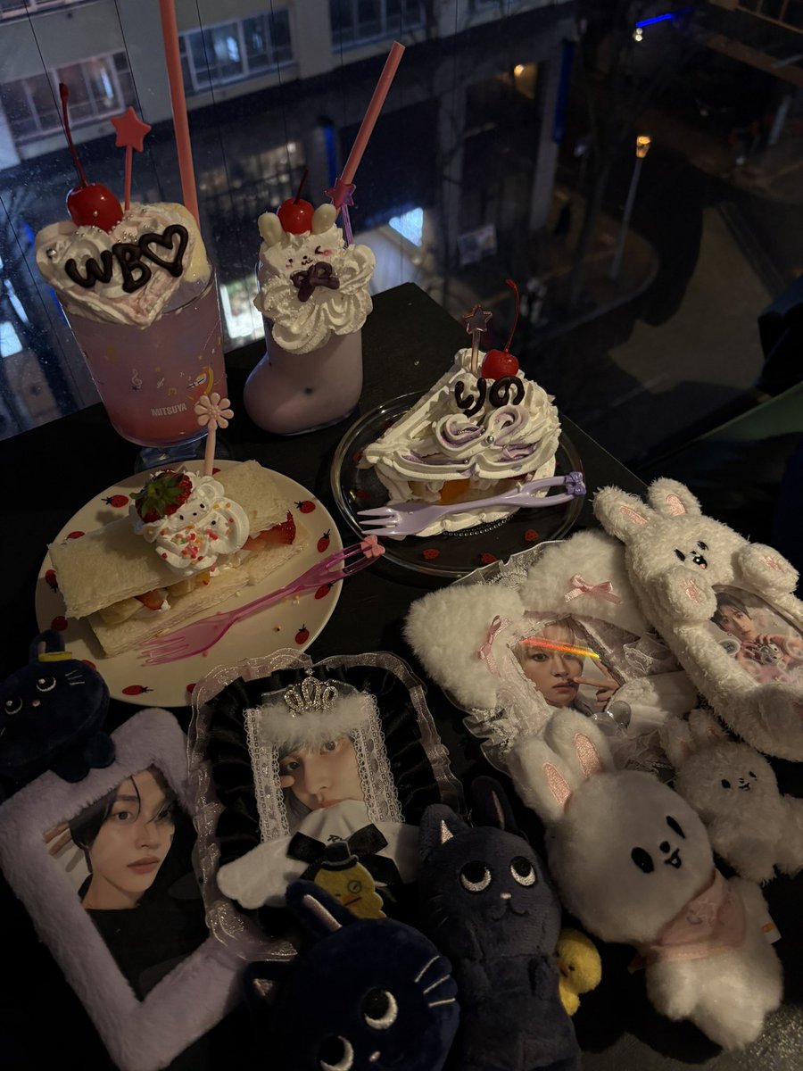 _O2iirn's tweet photo. かわいいカフェ行ってきた ♪❤︎ https://t.co/y9RSEfBGHK