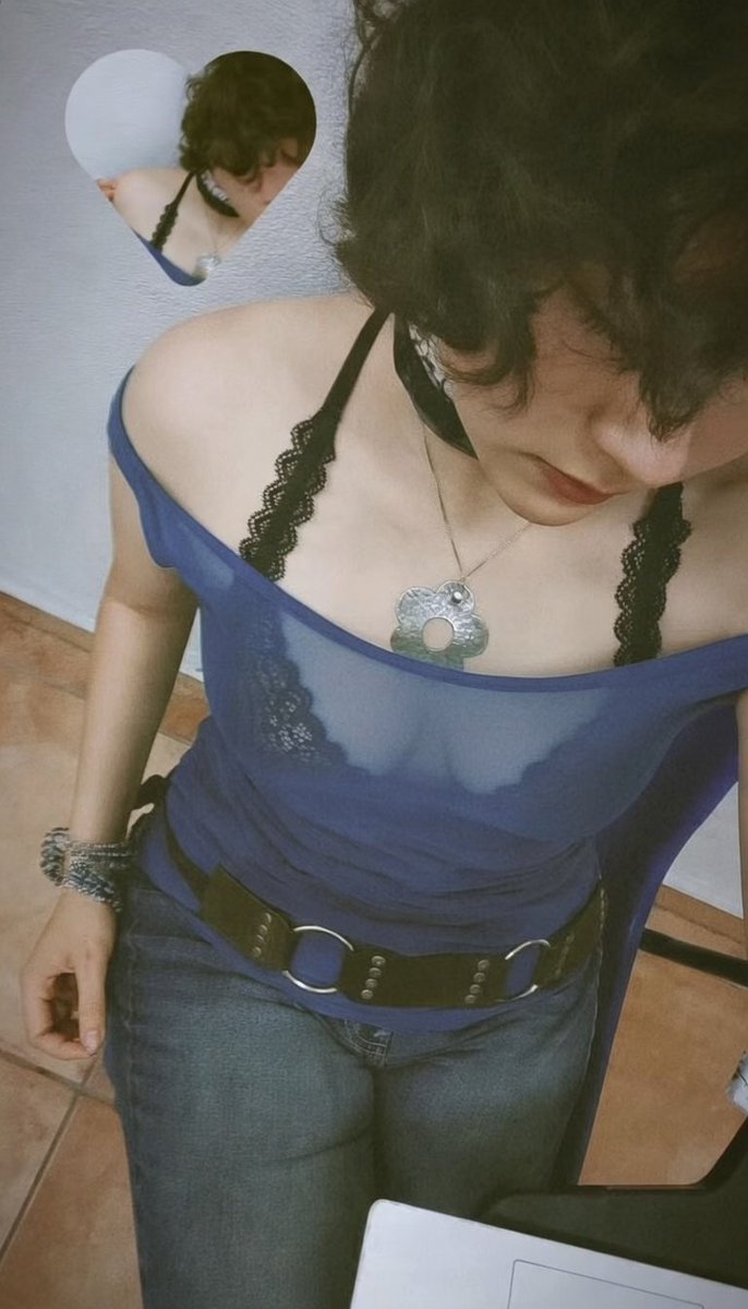 Mónica tweet media