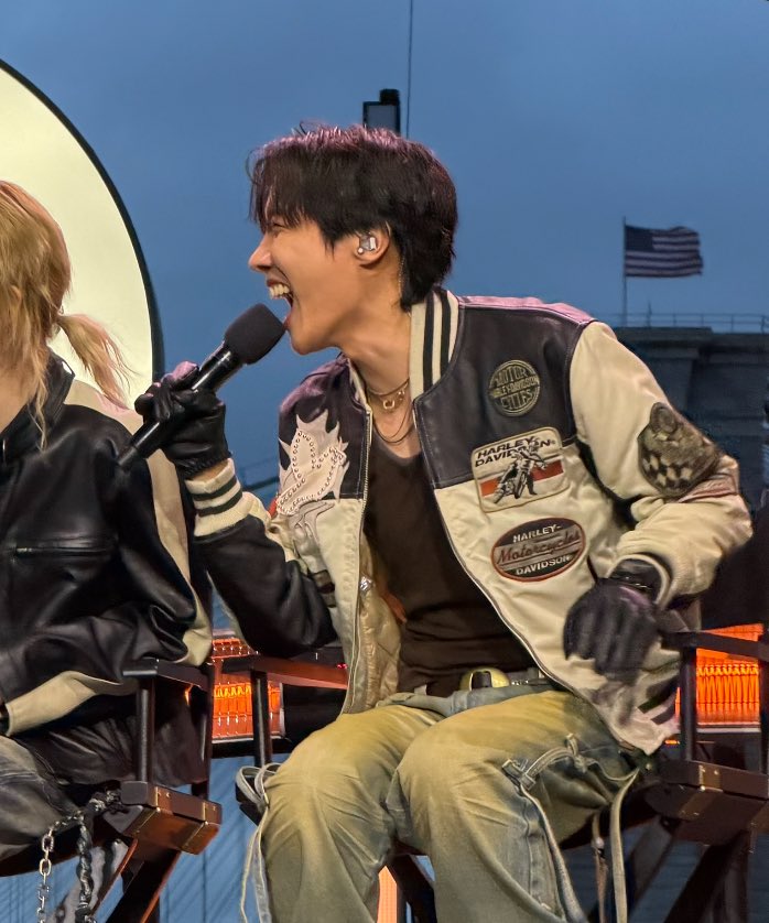 FYAlina⁷๋࣭ ✴︎˚｡⋆ tweet media