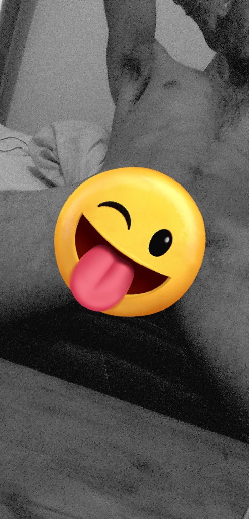 Moroo0718496's tweet photo. Hablen , estoy aburrido 🙂🙋🏻‍♂️🫢 https://t.co/fggczbihip