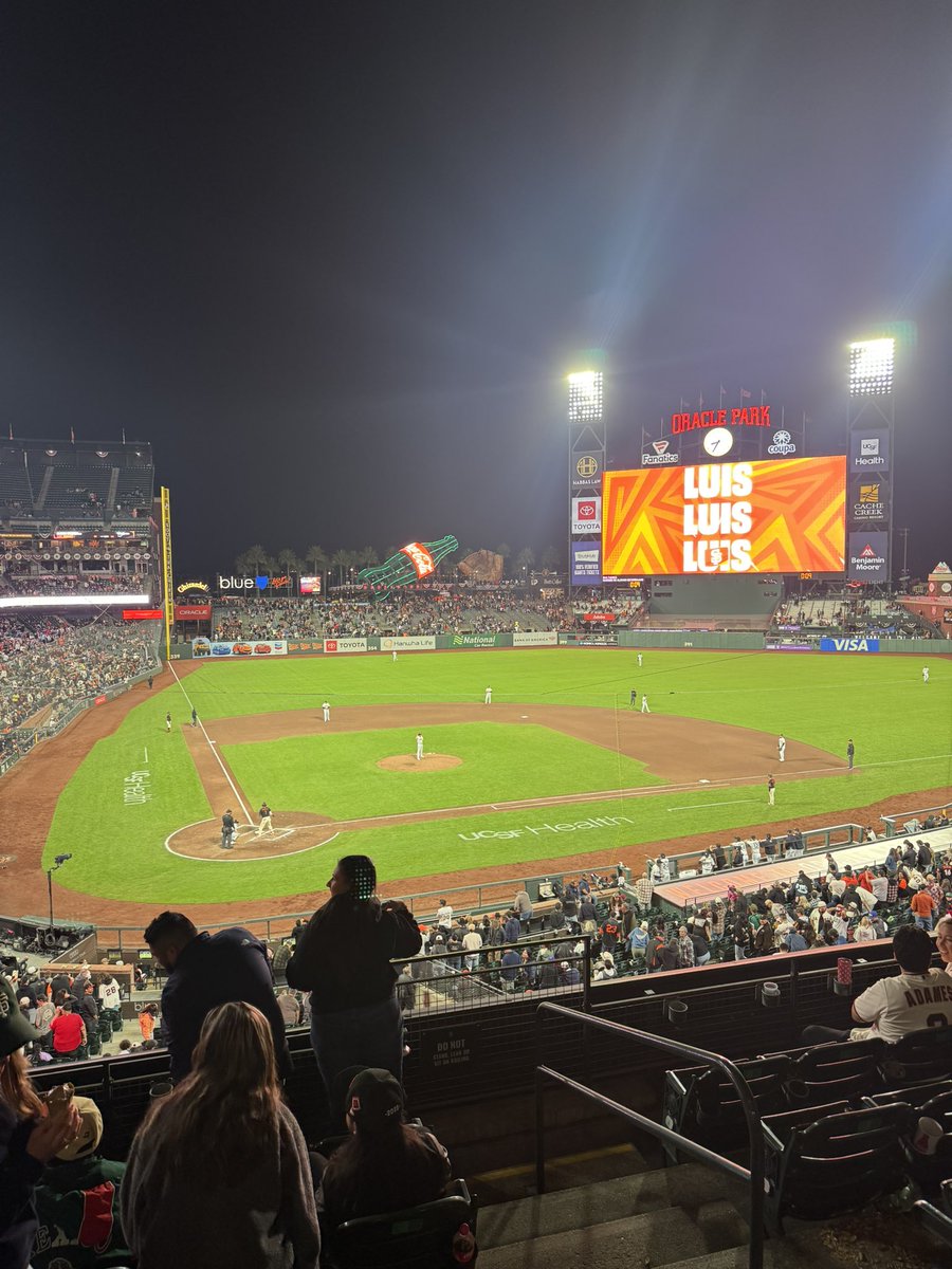 ninersyoubitch tweet media