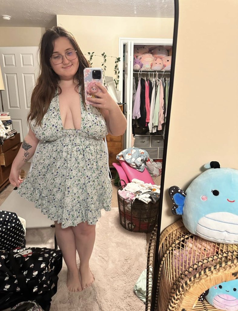 fae valentine ♡ tweet media