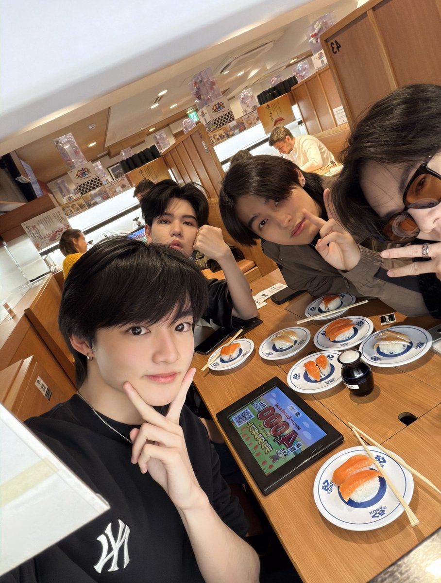 ☕ (slow) tweet media