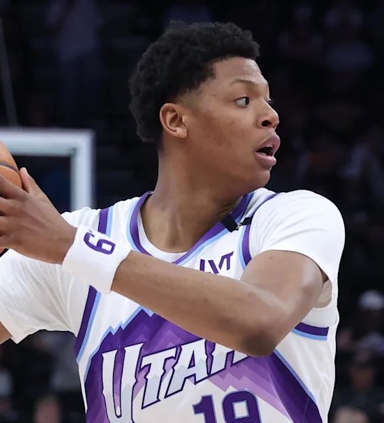 Hoop Central tweet media