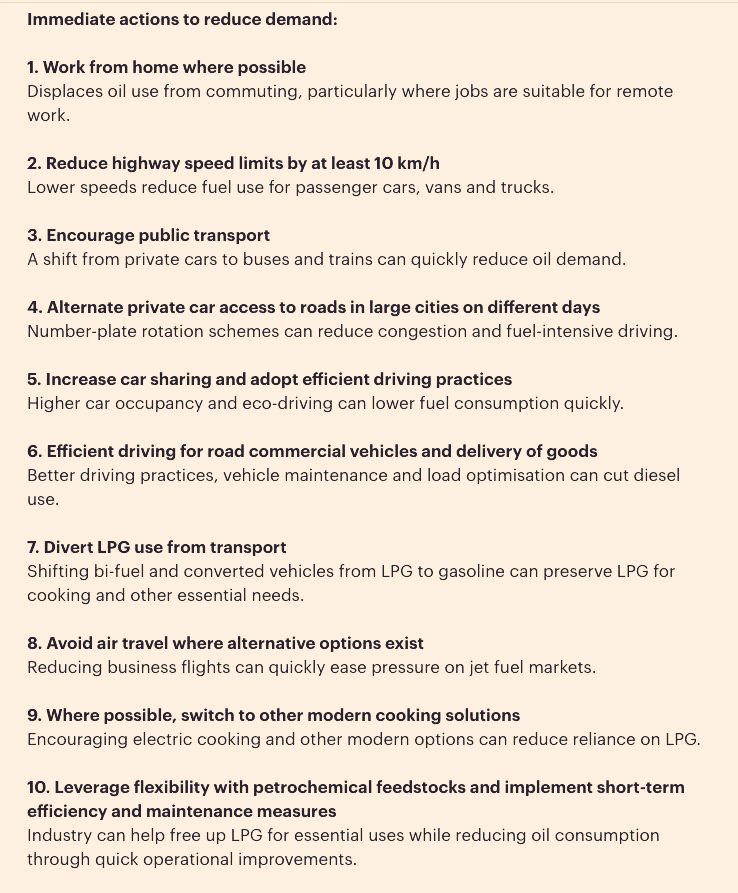 montazeremahdi2's tweet image. بعد از حمله اسرائیل/آمریکا به نیروگاه‌های اصفهان و خرمشهر، پالایشگاه Valero در Port Arthur تگزاس دچار آتش‌سوزی شد.

برنامه این است که کل دنیا دچار یک بحران انرژی شده؛ و به همین بهانه دنیا را در یک «محدودیت اجتماعی بزرگ» درگیر کنند؛ چیزی به مراتب بزرگتر از محدودیت‌های دوران کووید.