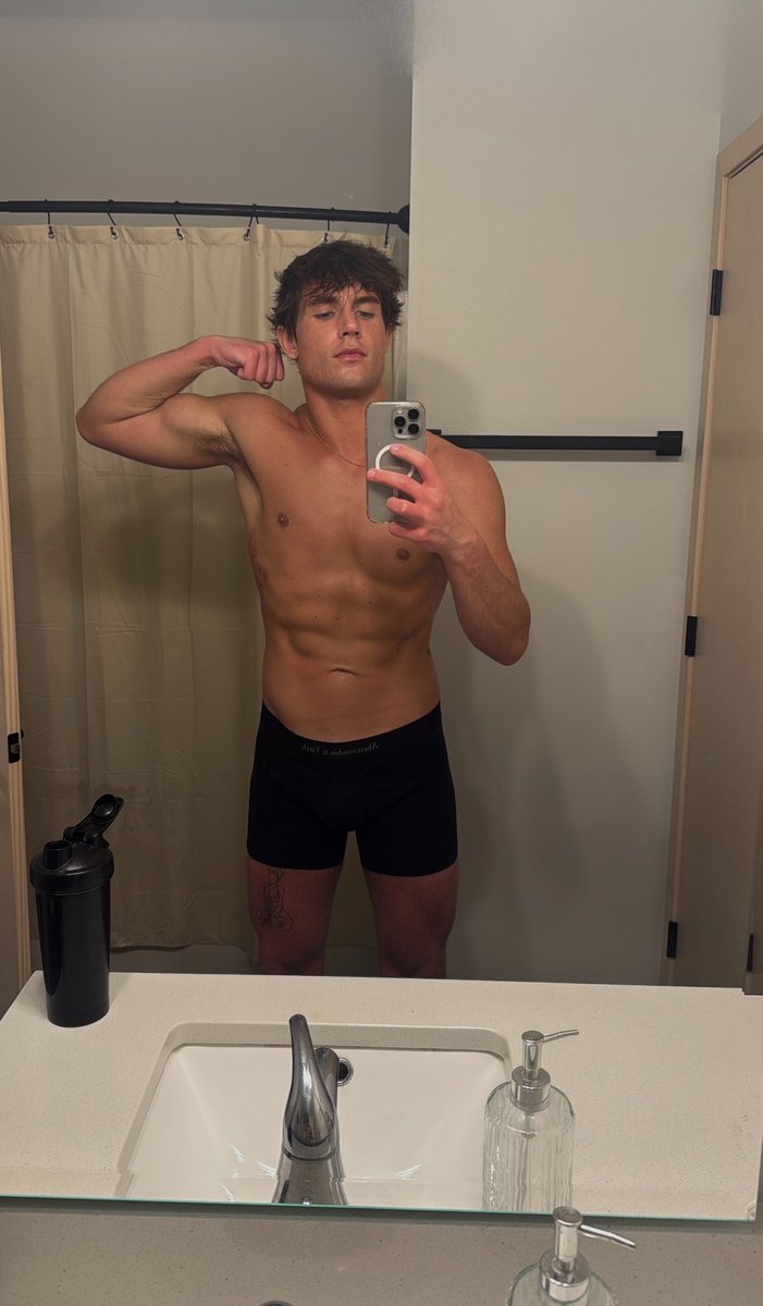 joeywstoll tweet media