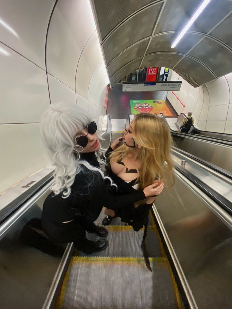 paige 🦇 mcrlondon tweet media