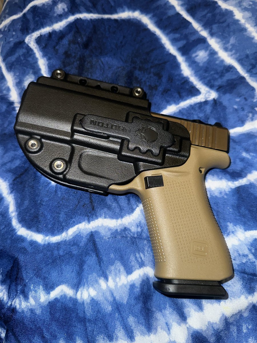 Tacticaljavi999's tweet photo. @AlienGHolsters Holster is very high quality love the fitment absolutely perfect💪🔥🔥🔥 #Glock43XMOS https://t.co/o6OBy5hg1P