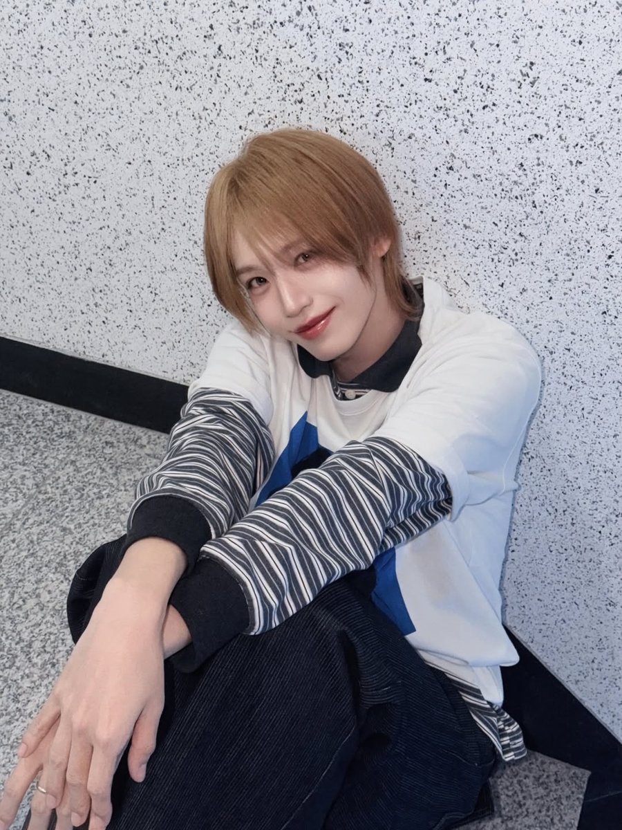 AHOF BASE tweet media